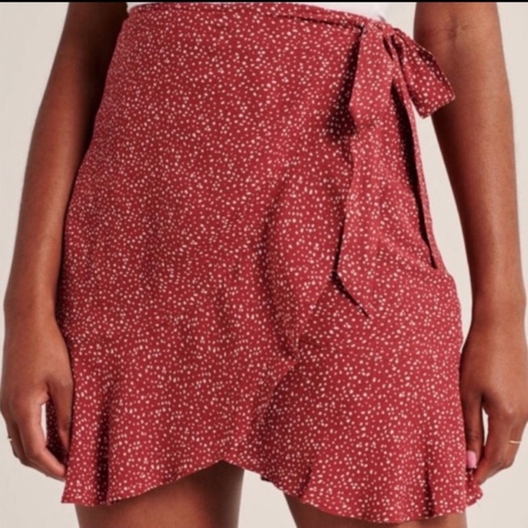Abercrombie Ruffle Wrap Mini Skirt - Picture 2 of 9